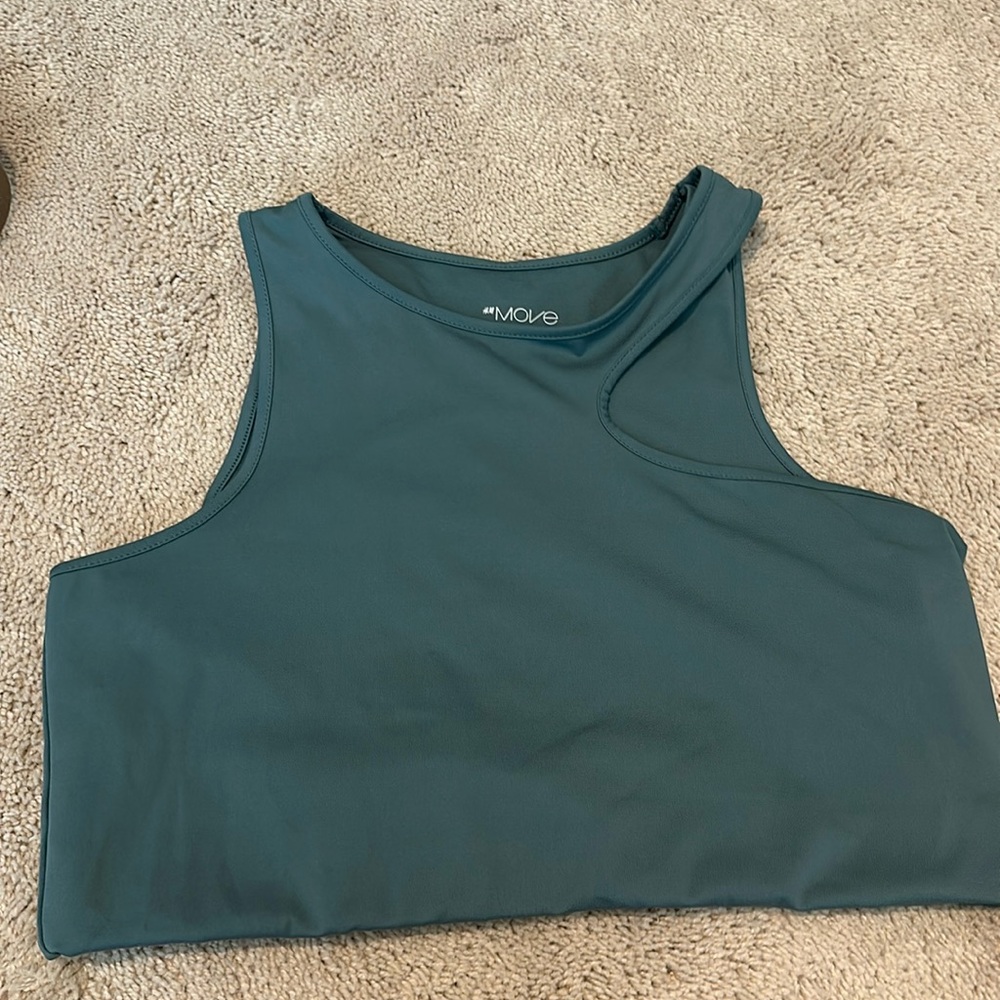 H&M Move Sports Bra
